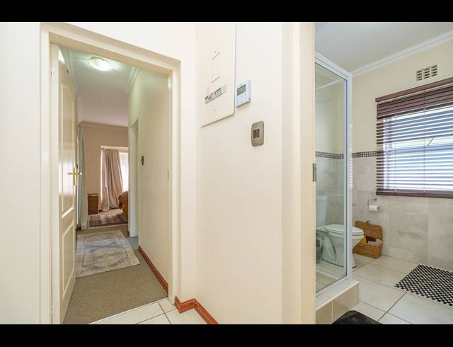 2 BEDROOM APARTMENT FOR SALE IN SAXONWOLD